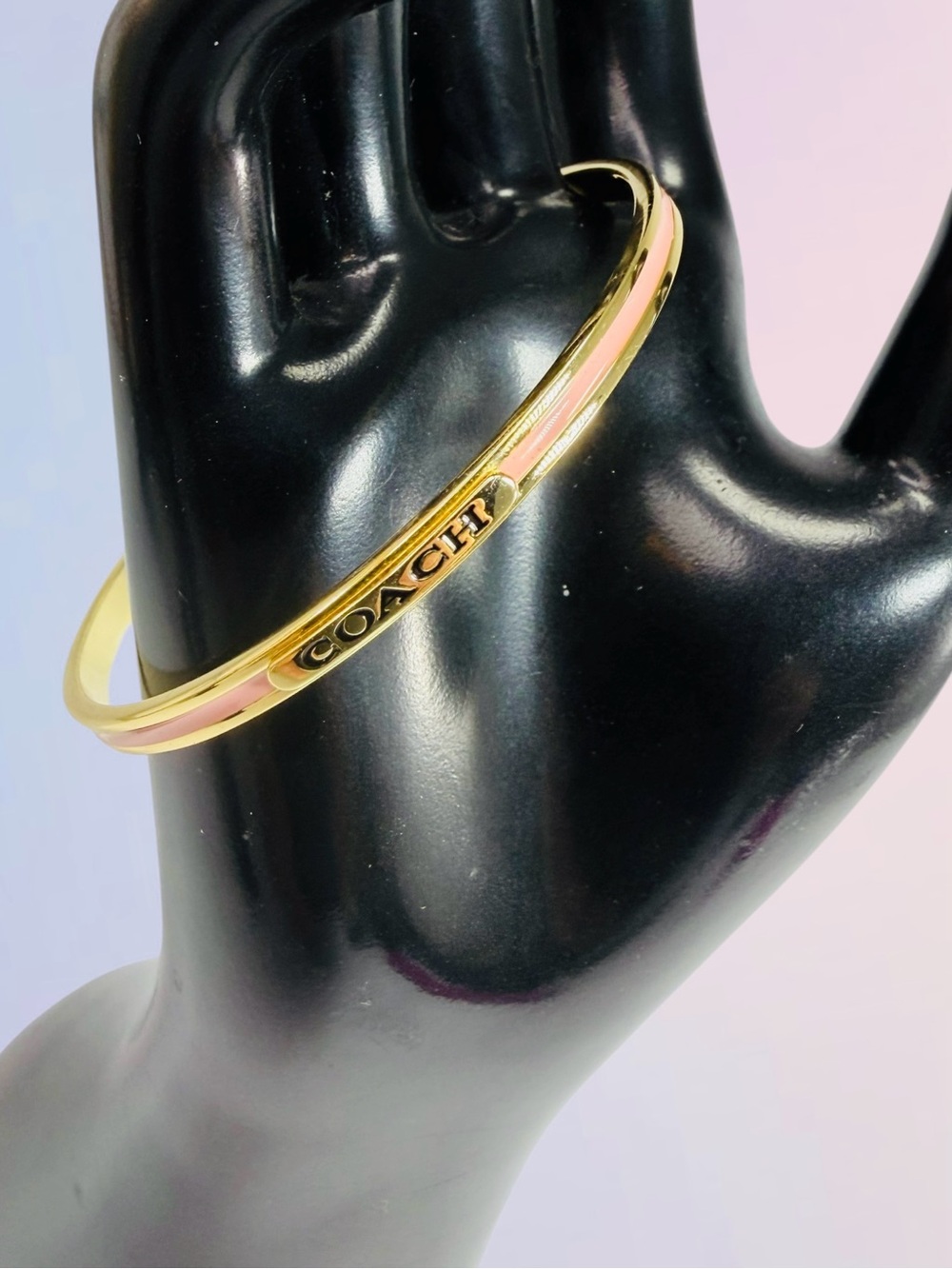 Coach Pale Pink Enamel Bangle Bracelet Gold Tone Embossed Logo Stackable Size 8”